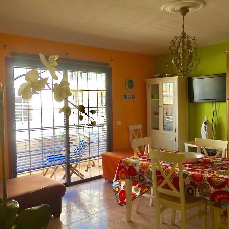 Апартаменти Rombos Residencial Puerto De Naos Екстер'єр фото
